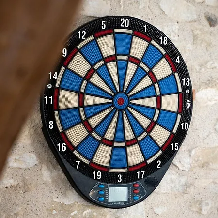 6 Pers Salle De Jeux & Petanque *