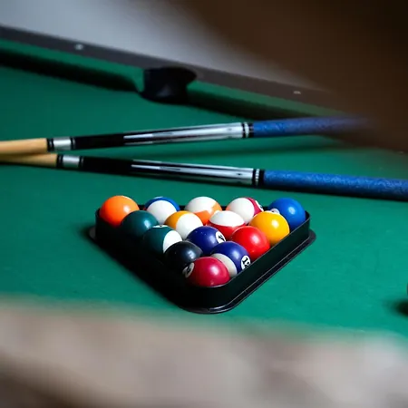 6 Pers Salle De Jeux & Petanque Cuq (Tarn)