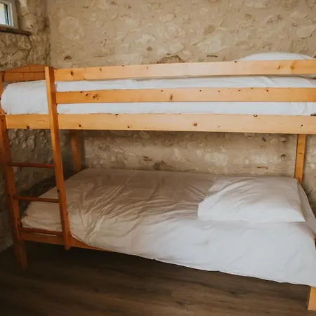 Avec Salle De Jeux 6 Personnes Holiday home Cuq (Tarn)