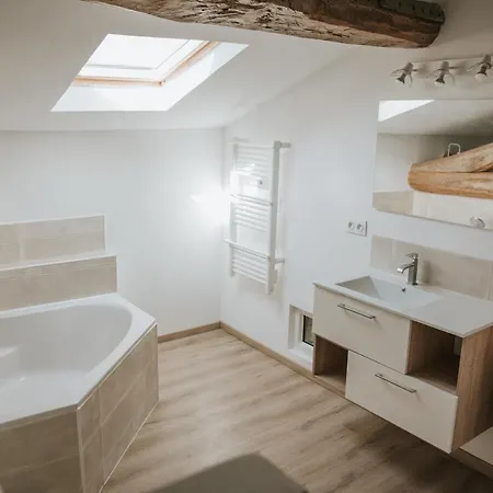 Avec Salle De Jeux 6 Personnes Holiday home *