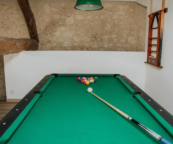 Nyaraló 6 Pers Salle De Jeux & Petanque *