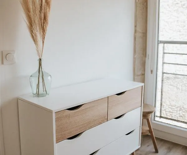 6 Pers Salle De Jeux & Petanque Nyaraló